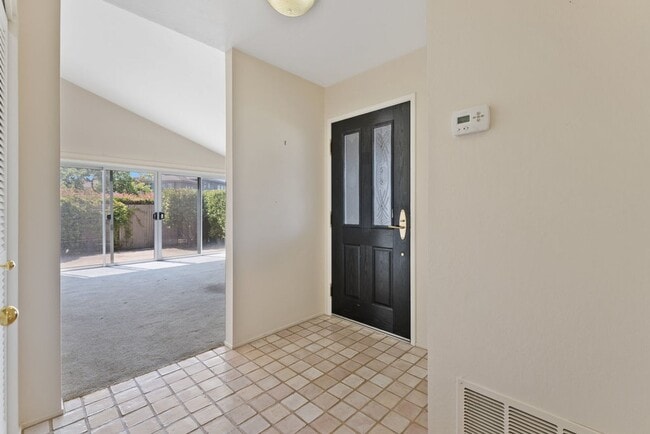 110 Palo Alto Pl