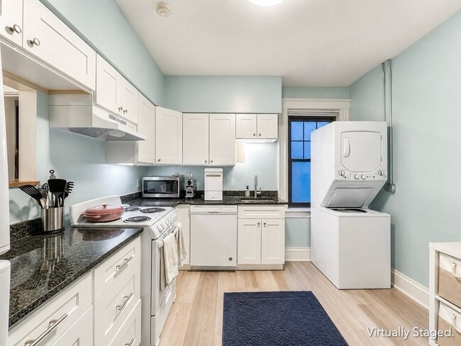 Photo - 1758 Commonwealth Ave Unidad 3