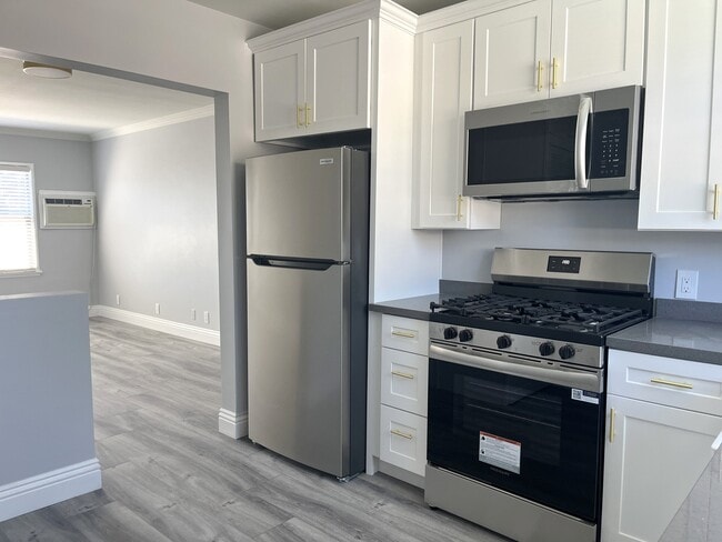 Photo - 5444 Colfax Ave Unit 3