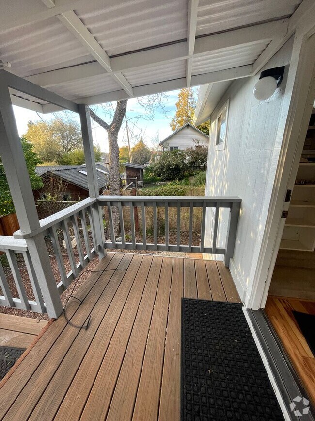 2 Bedroom Houses for Rent in Auburn, CA