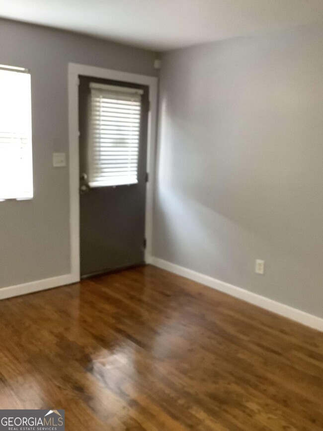 Photo - 561 Formwalt St SW Condo Unit 7