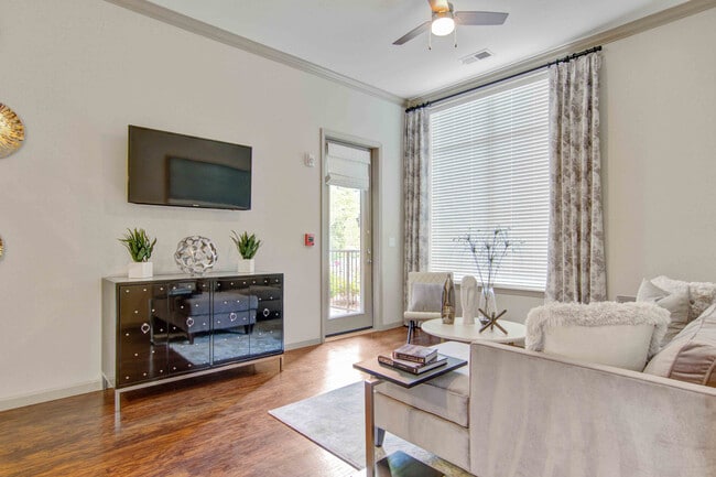 Photo - Twenty25 Barrett