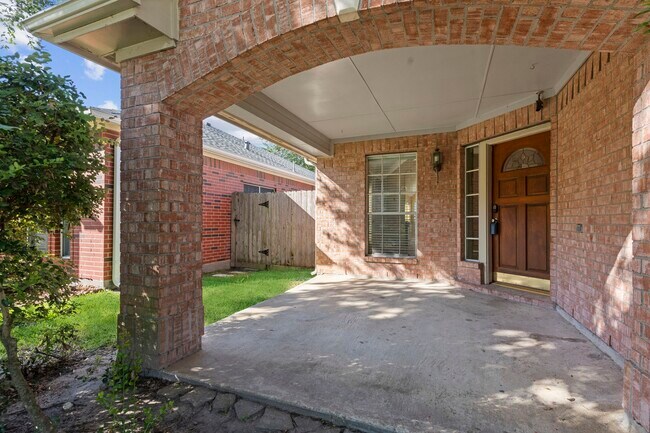 Photo - 10415 Courtley St
