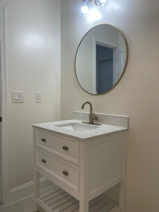 Photo - 6314 Foote St