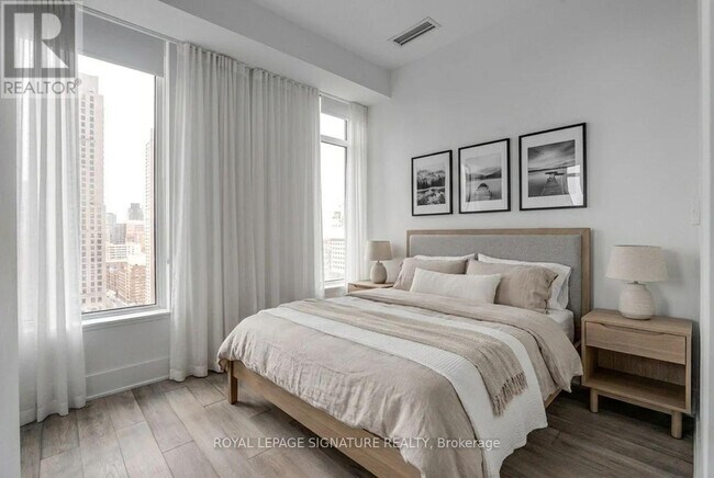 Photo - 11 Yorkville Ave Unit 2310