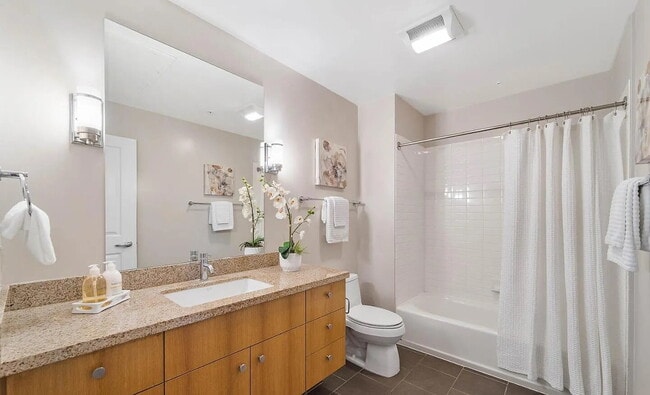 Photo - Wonderful modern 1-bedroom in the heart of downtown San Jose!