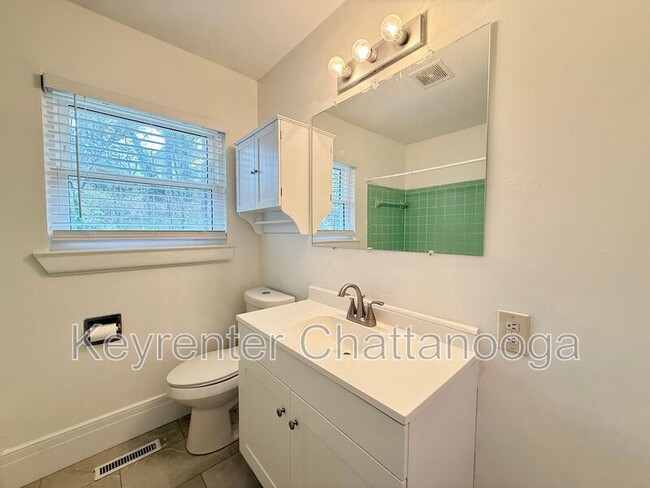 Photo - 1010 Summer St