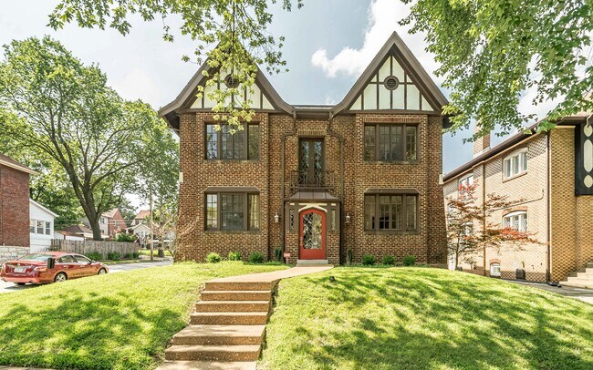 Photo - 7300 Lindell Blvd