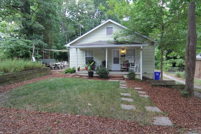 Photo - 502 Whitaker Street Unit B