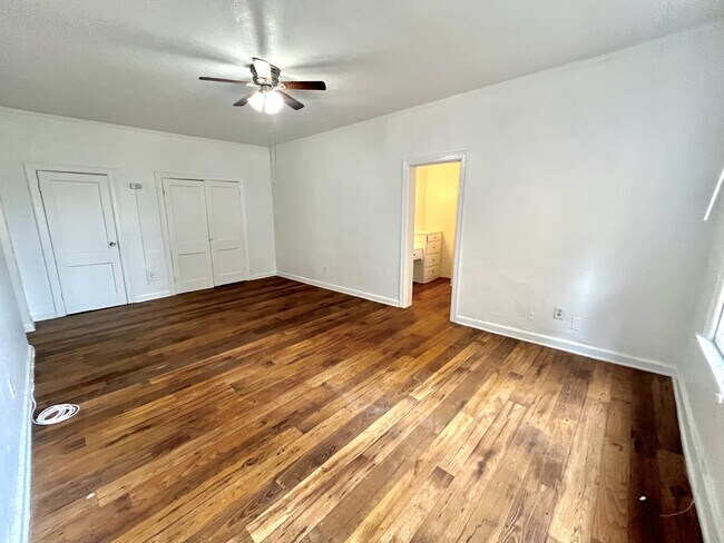 The Roxy Apartments
