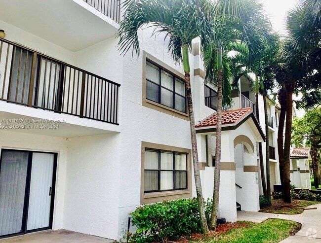 Building Photo - 550 S Park Rd Unit 11-8 Rental