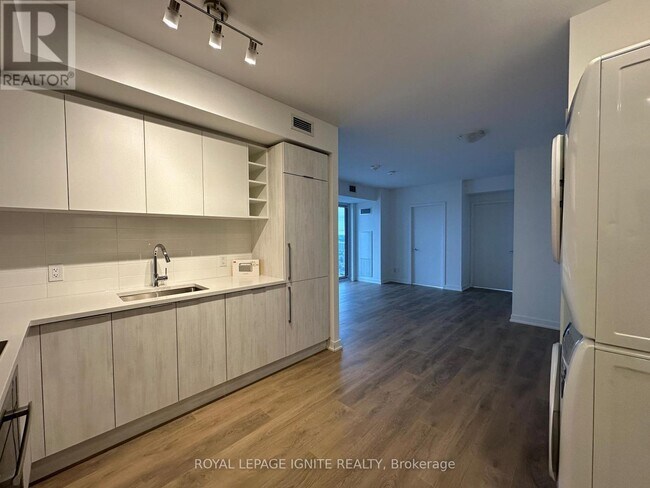 Photo - 2033 Kennedy Rd Unit 3002