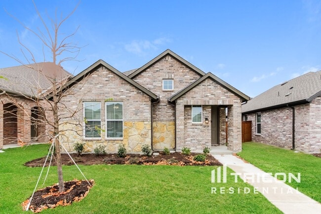 Building Photo - 2529 Dulaney Dr