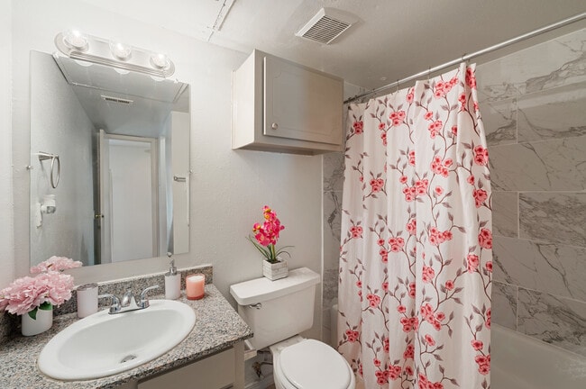 Santa Fe Trails Apartments