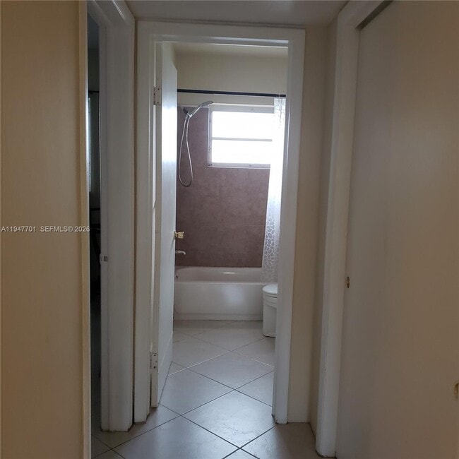 Photo - 1420 Atlantic Shores Blvd Unit 332