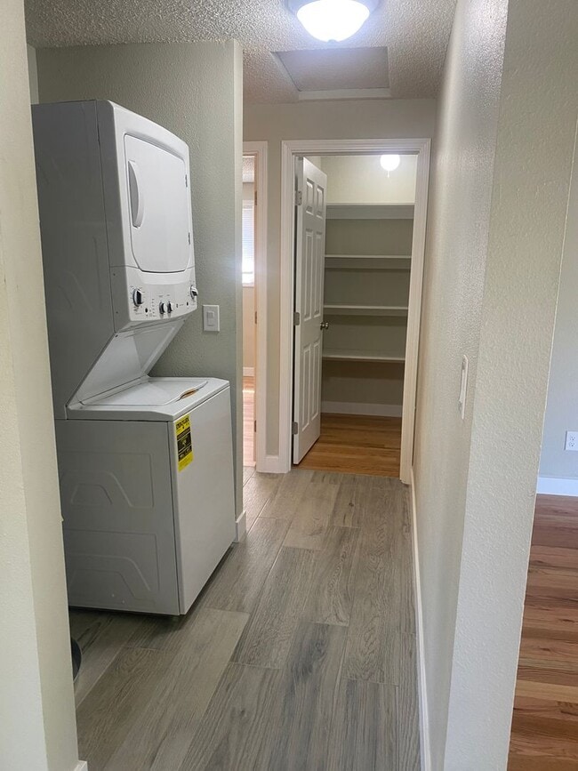 Photo - 5707 East Dr Unit 1