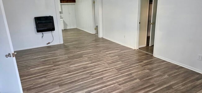 Photo - 421 W Madison St