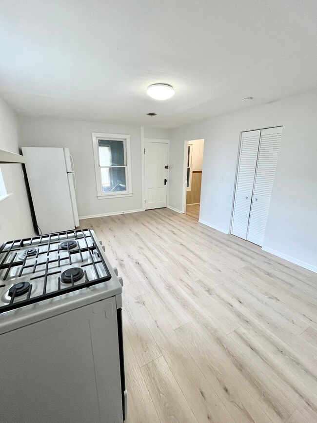 Photo - 3609 N Kedvale Ave Unit 2