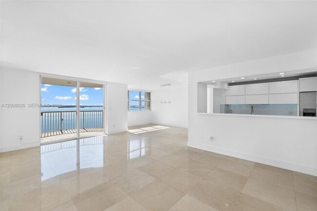 Photo - 1420 Brickell Bay Dr