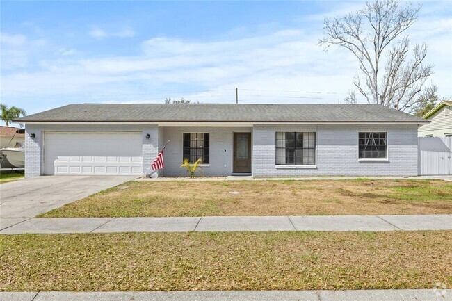 Building Photo - 1521 Twin Palms Loop Rental