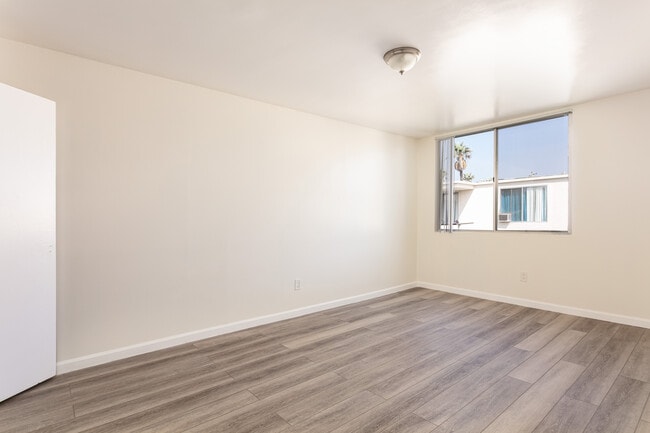 1500 Gramercy Place