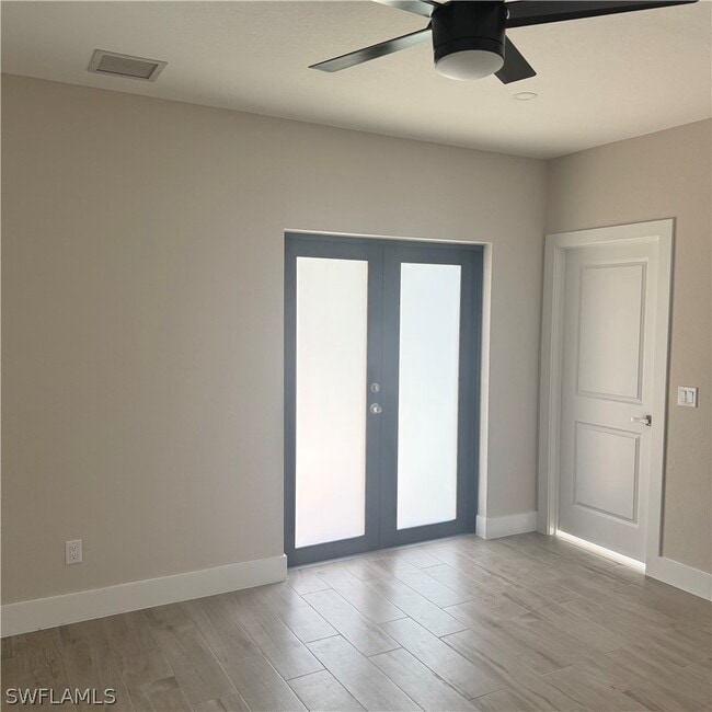 Photo - 2805 24th St W