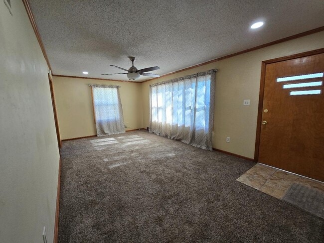 Photo - 218 Miami St