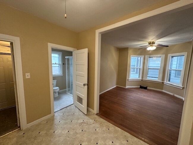 Photo - House for Rent with detached garage 3 BR/ 2 BA 61604