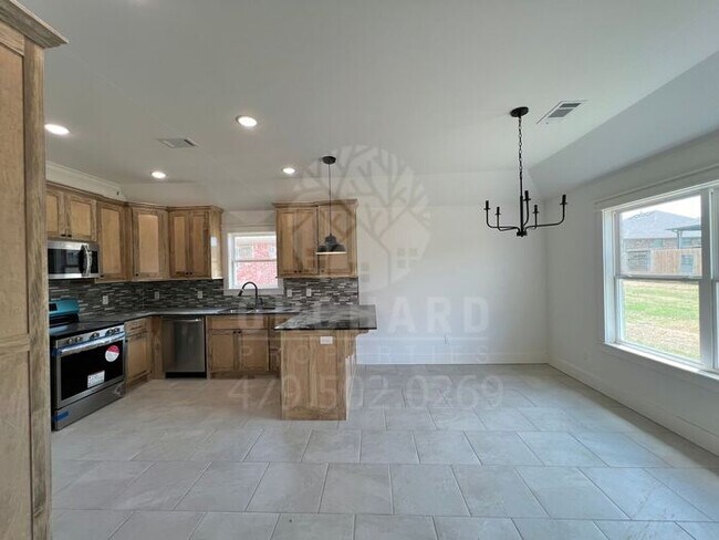 Photo - Tontitown - Single-Family Home- Gorgeous Hawthorne Plan- 9 Month Lease