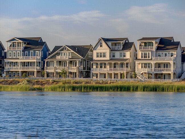 Photo - Vida at Daybreak Phase 1