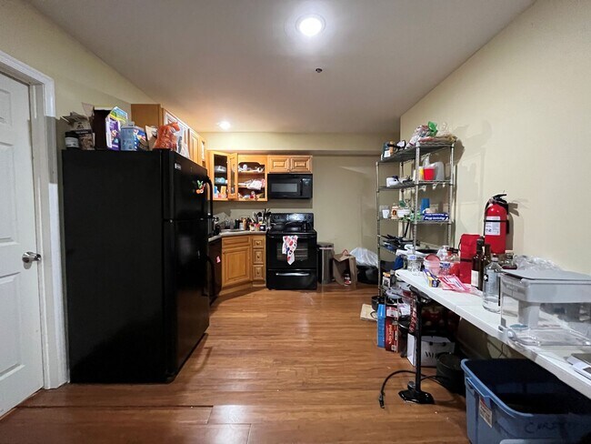 1415 N 15th St - 1415 N 15th St Unit B