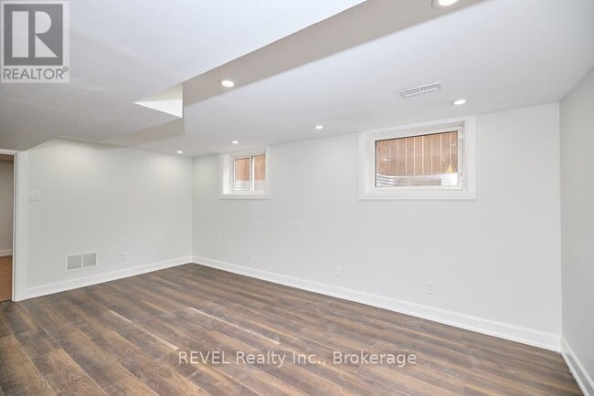 Photo - 152 Parnell Rd