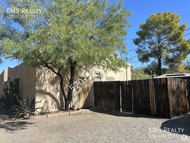 Building Photo - 2 Bed / 2 Bath Home - OWNER/AGENT Unit 2