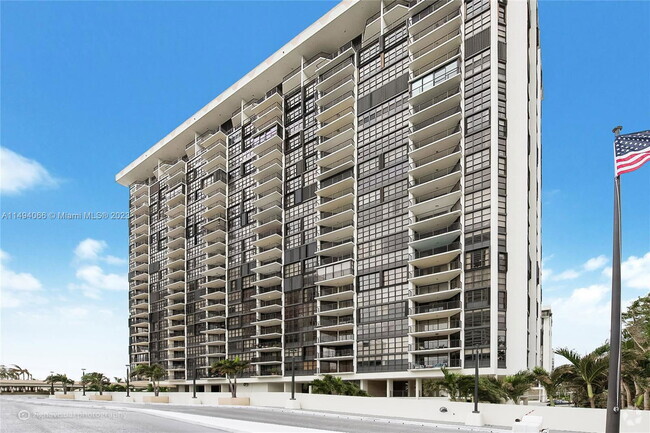 Building Photo - 1901 Brickell Ave Unit AB711 Rental