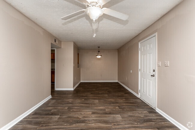 2HAB, 1BA - 1,037 ft² - Pines by the Creek