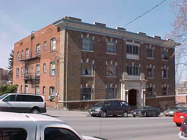 Photo - The Oxford Apartments!