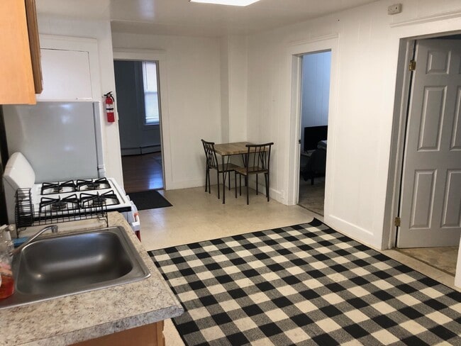 Photo - 738 Edgar Rd Apartamentos