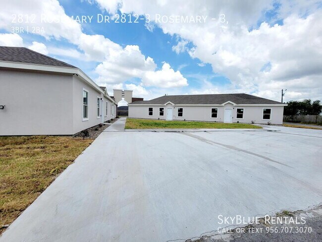 Photo - 2812 Rosemary Dr Unidad 3,