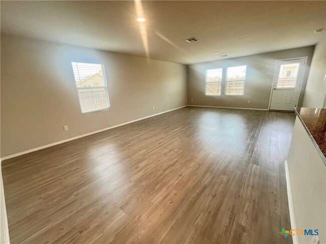 Photo - 1924 Green Warbler