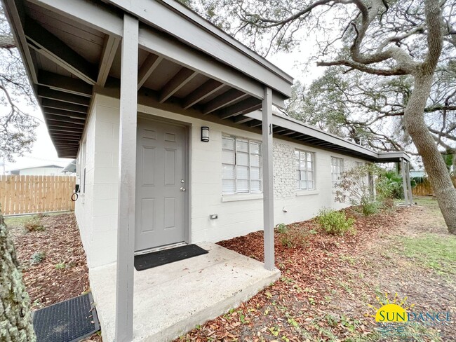 Quaint 1 bedroom cottage in Fort Walton Be... - Quaint 1 bedroom cottage in Fort Walton Be... Townhome