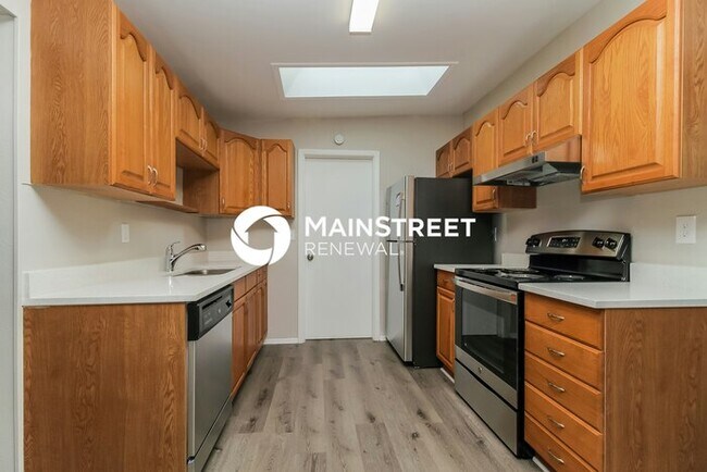 Photo - 3 Bedroom Pet-Friendly Home in Longwood, FL with Main Street Renewal