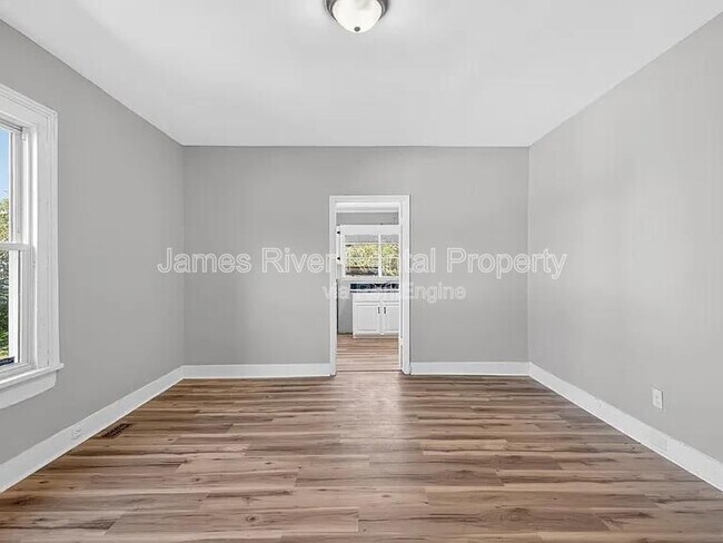 Photo - 512 Polk St