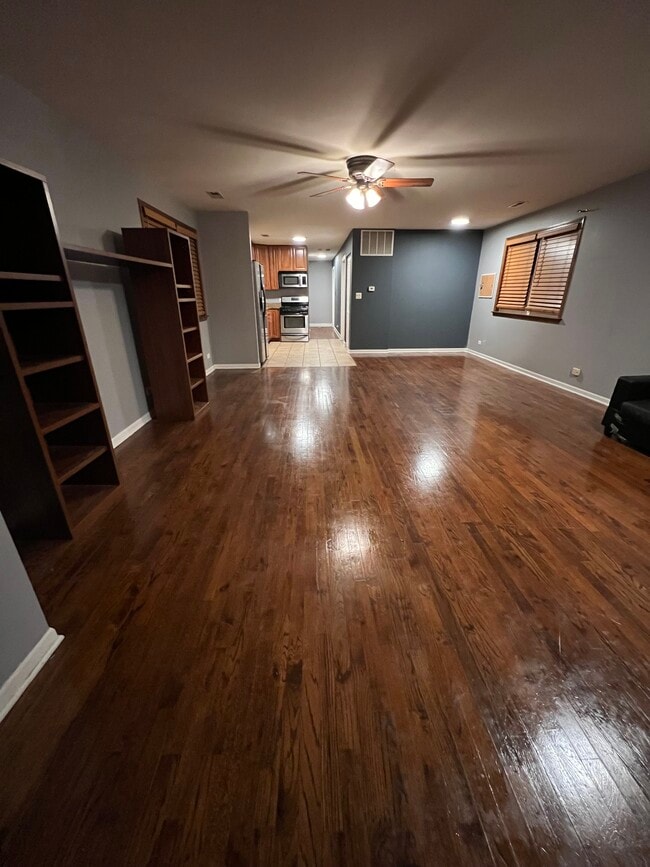 Photo - 2147 W 19th St Unidad 1