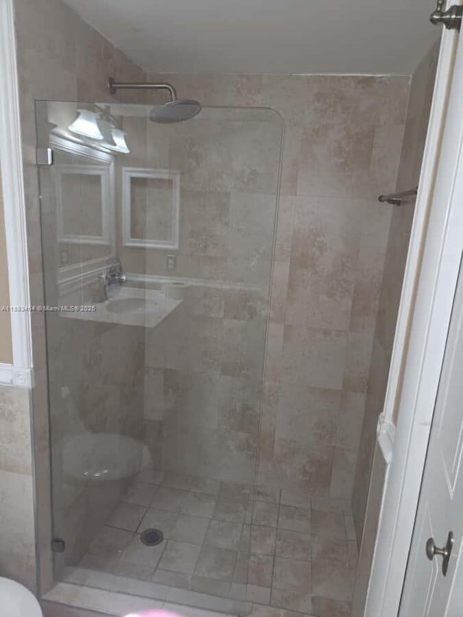 Photo - 341 Lakeview Dr Unit 204