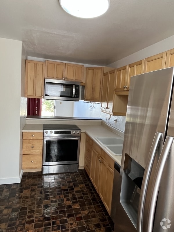 Building Photo - 92-1050-1050 Kanehoa Loop Rental