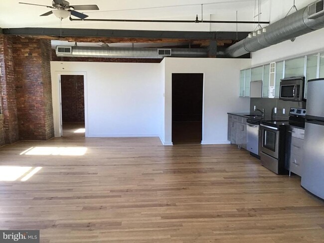 Photo - 1125 E Columbia Ave Unidad 203