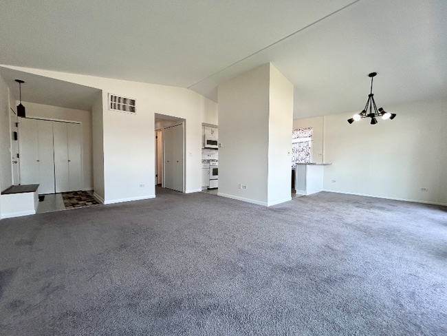 Photo - 5820 Wilshire Ct Unit B