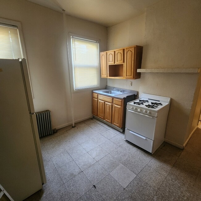 Photo - 651 S 13th St Unit 1