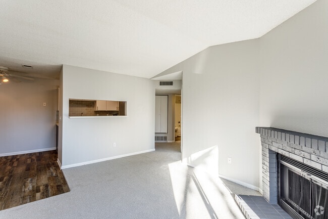 2BR, 2BA - White Fir