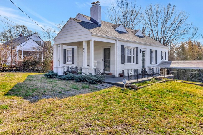 East Nashville Cottage with Fenced Yard, 2... - East Nashville Cottage with Fenced Yard, 2... Casa